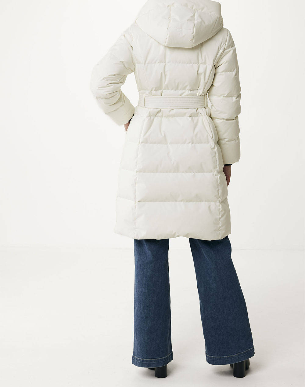 Hooded Puffer Coat with Large Pockets and Tie Belt – Mexx