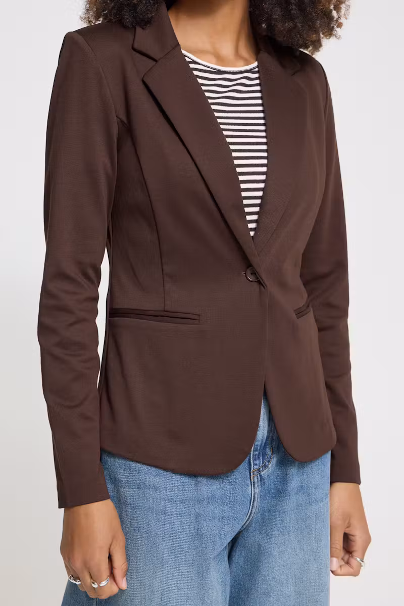 Short Soft Curved Jersey Jacket  – Ichi