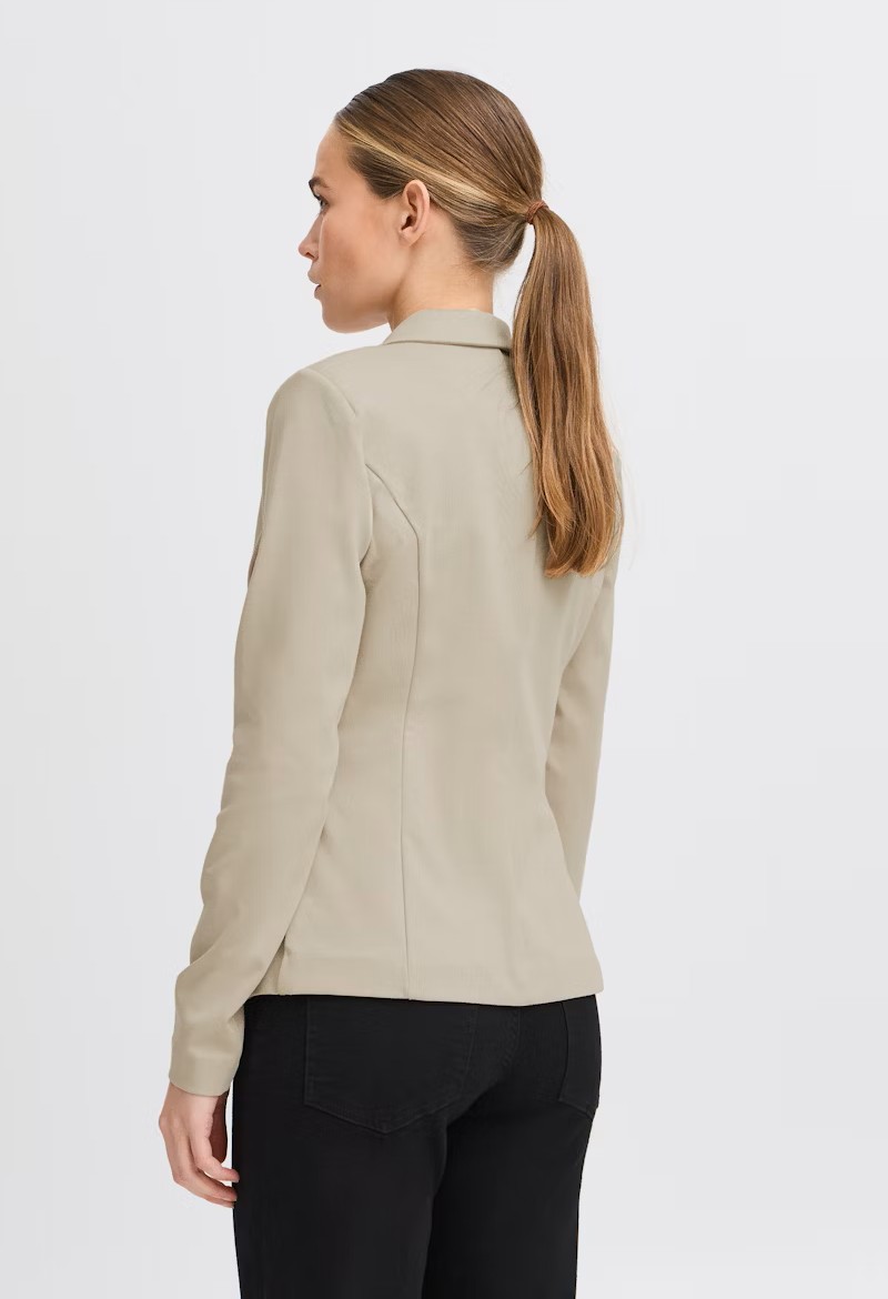 Short Soft Curved Jersey Jacket  – Ichi
