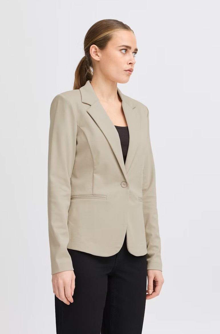 Short Soft Curved Jersey Jacket  – Ichi