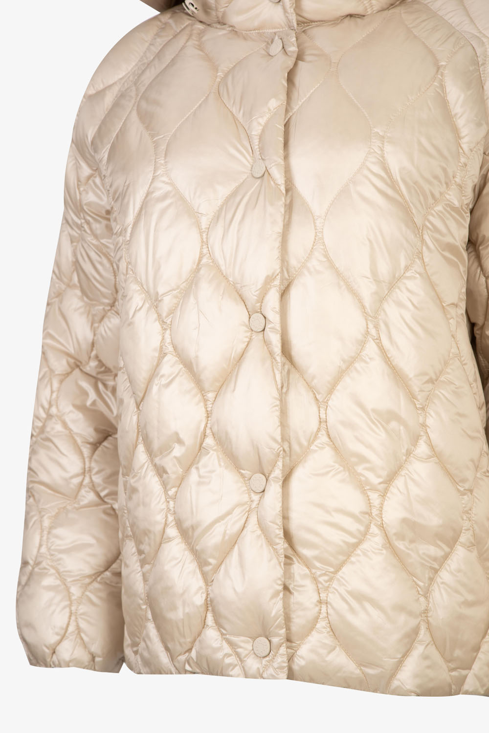 Sheeny Quilted Hooded Jacket with Side Pockets – Elena Miro