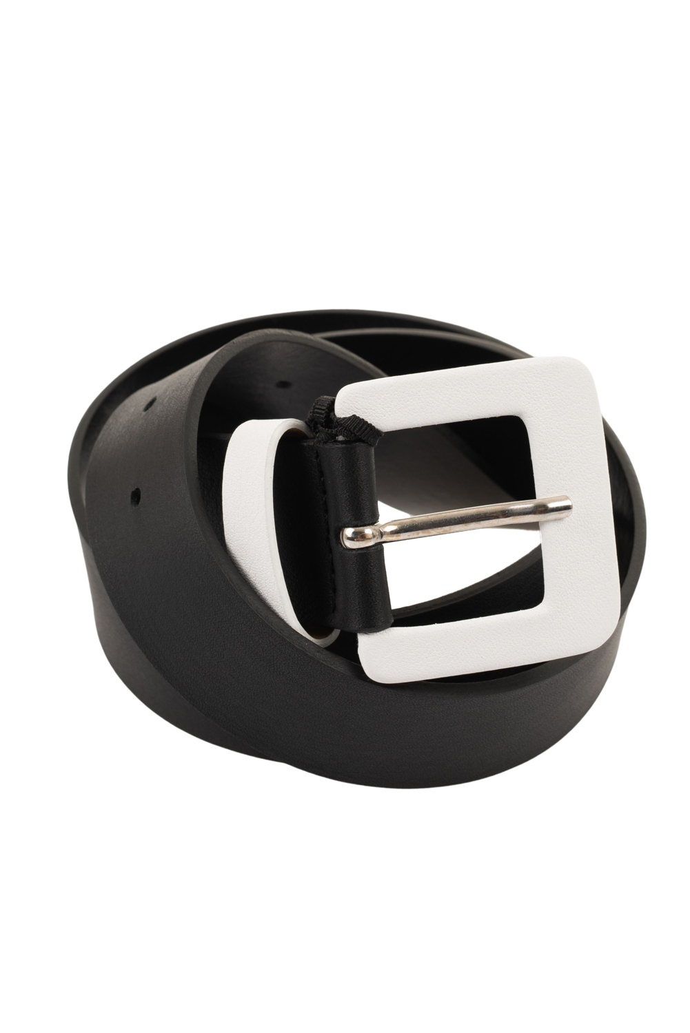 Leather Belt with Contrasting Buckle