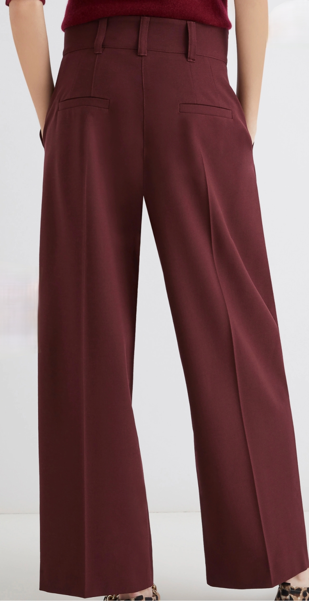High Waist,Wide Legged Trousers with Front Pleats-Marella