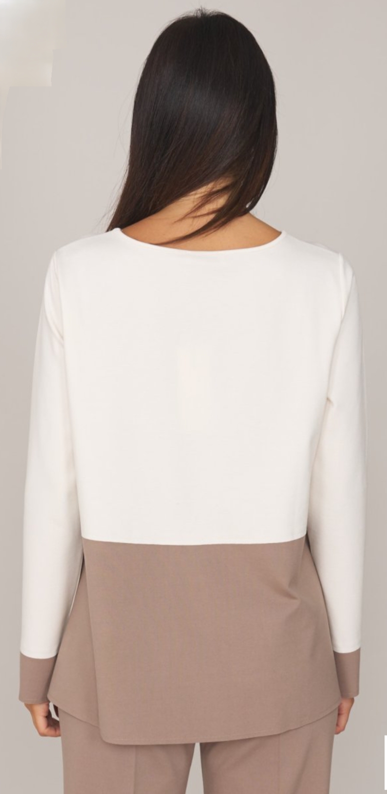 Colour Block Jersey Blouse with Seam Details and Side Slits – Maria Bellentani